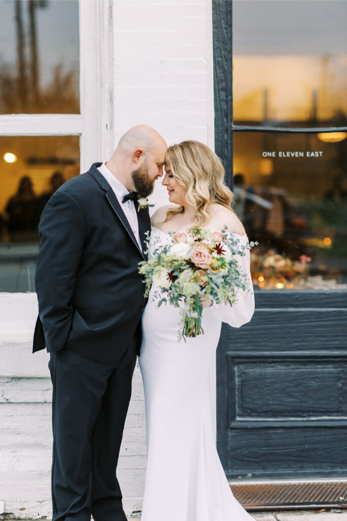 How to stay present on your wedding day